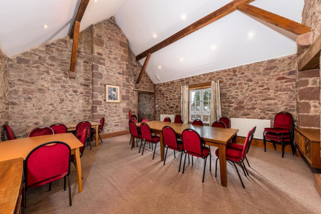 Muncaster Castle Coachman'S Quarters Bed & Breakfast Рейвънглас Екстериор снимка