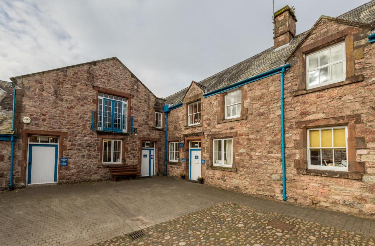 Muncaster Castle Coachman'S Quarters Bed & Breakfast Рейвънглас Екстериор снимка